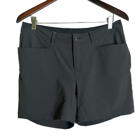 Patagonia Sports Shorts Size 8 - Picture 1 of 11